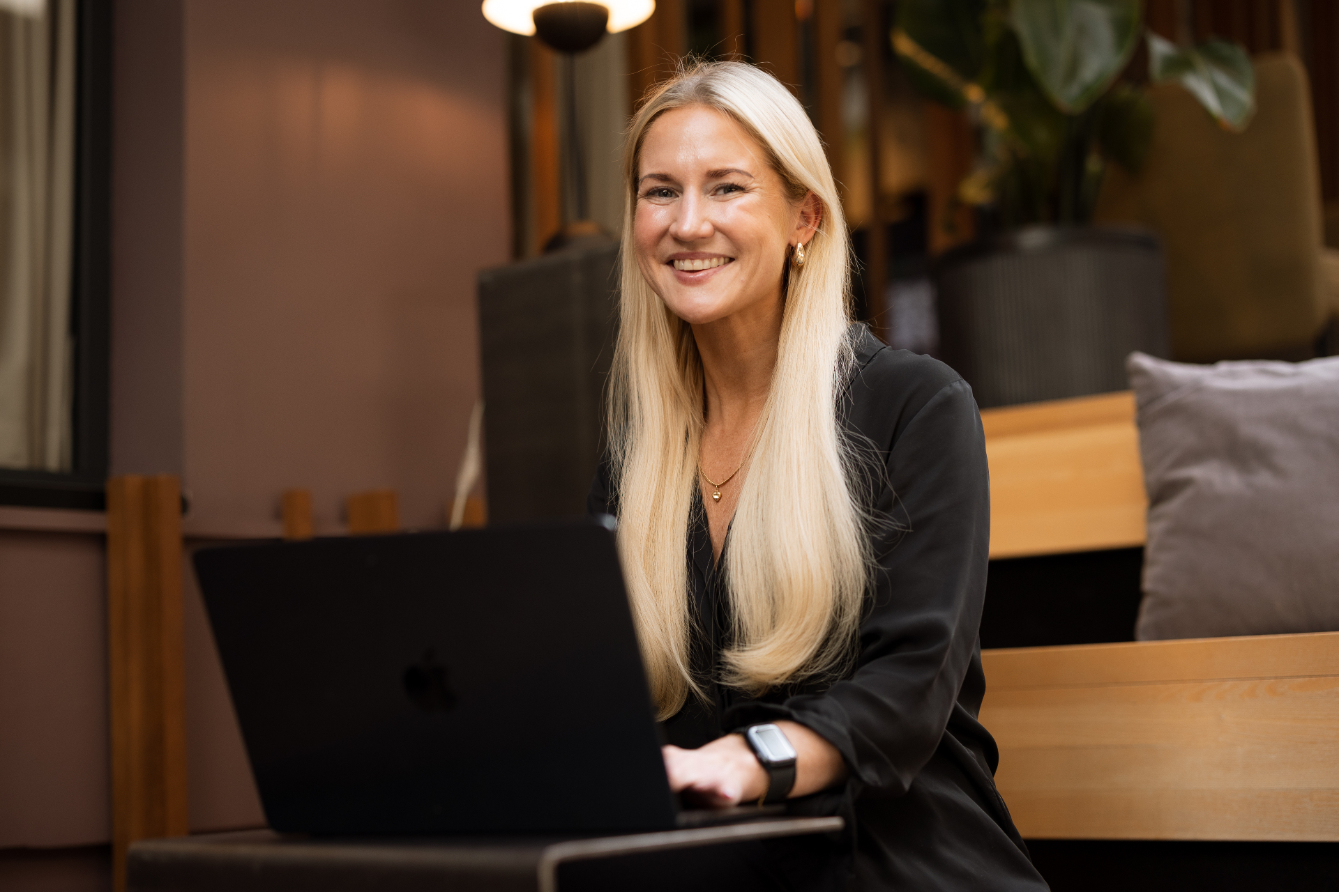 Madeleine Bjørnestad Røed, Grundare, Stack
